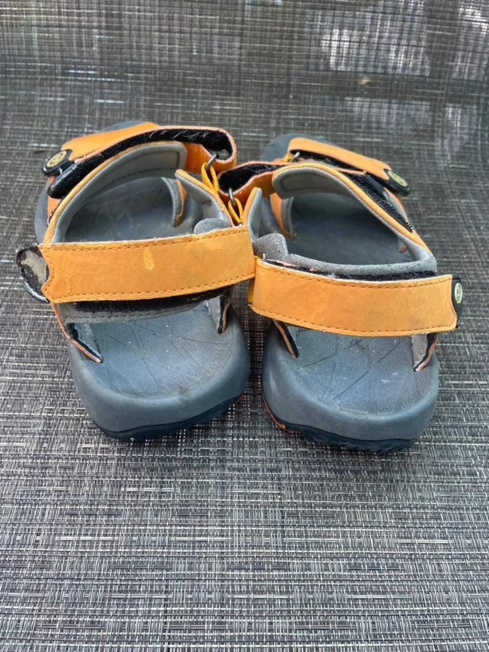 Merrell kids' athletic sport sandals Sz 6